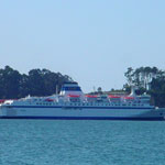 Comienzan a visitar el puerto de Vilagarcia grandes Cruceros